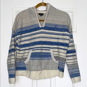 LIRA Pullover Swaeter